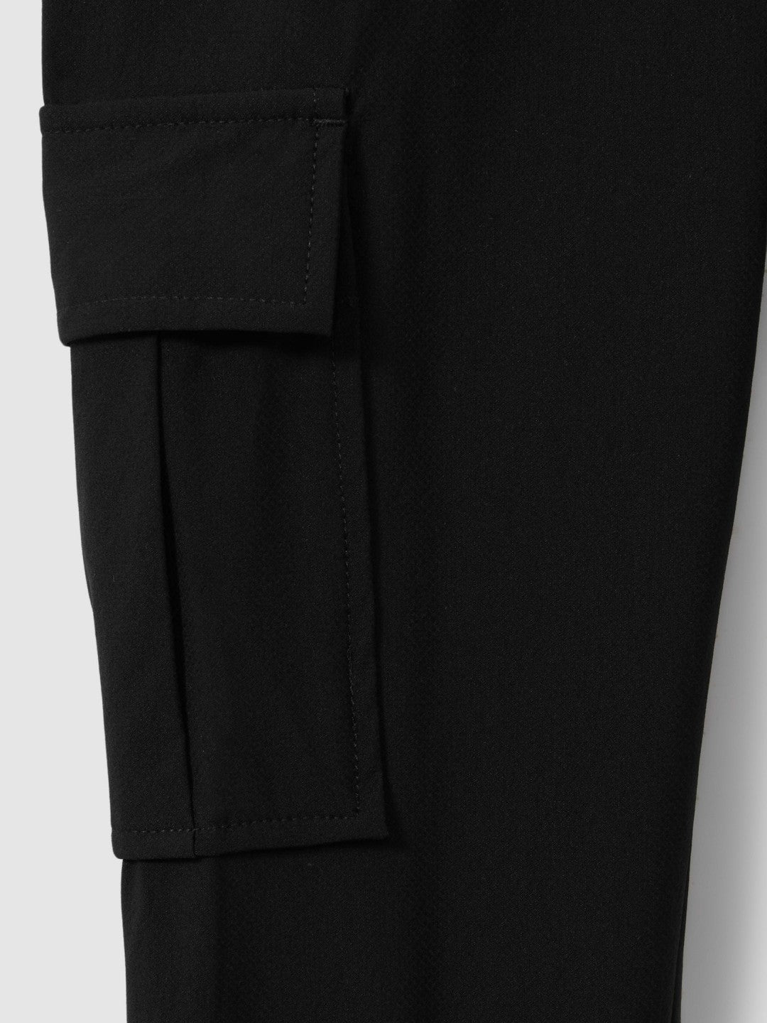 Reiss 9-14 yrs Technical Drawstring Trousers in Black