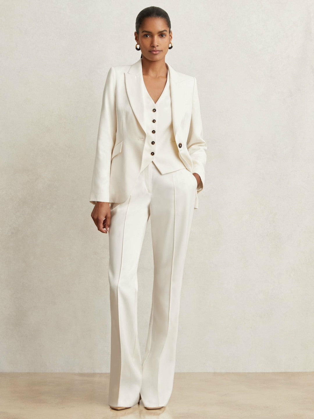Reiss Single Breasted Tailored Waistcoat in Cream