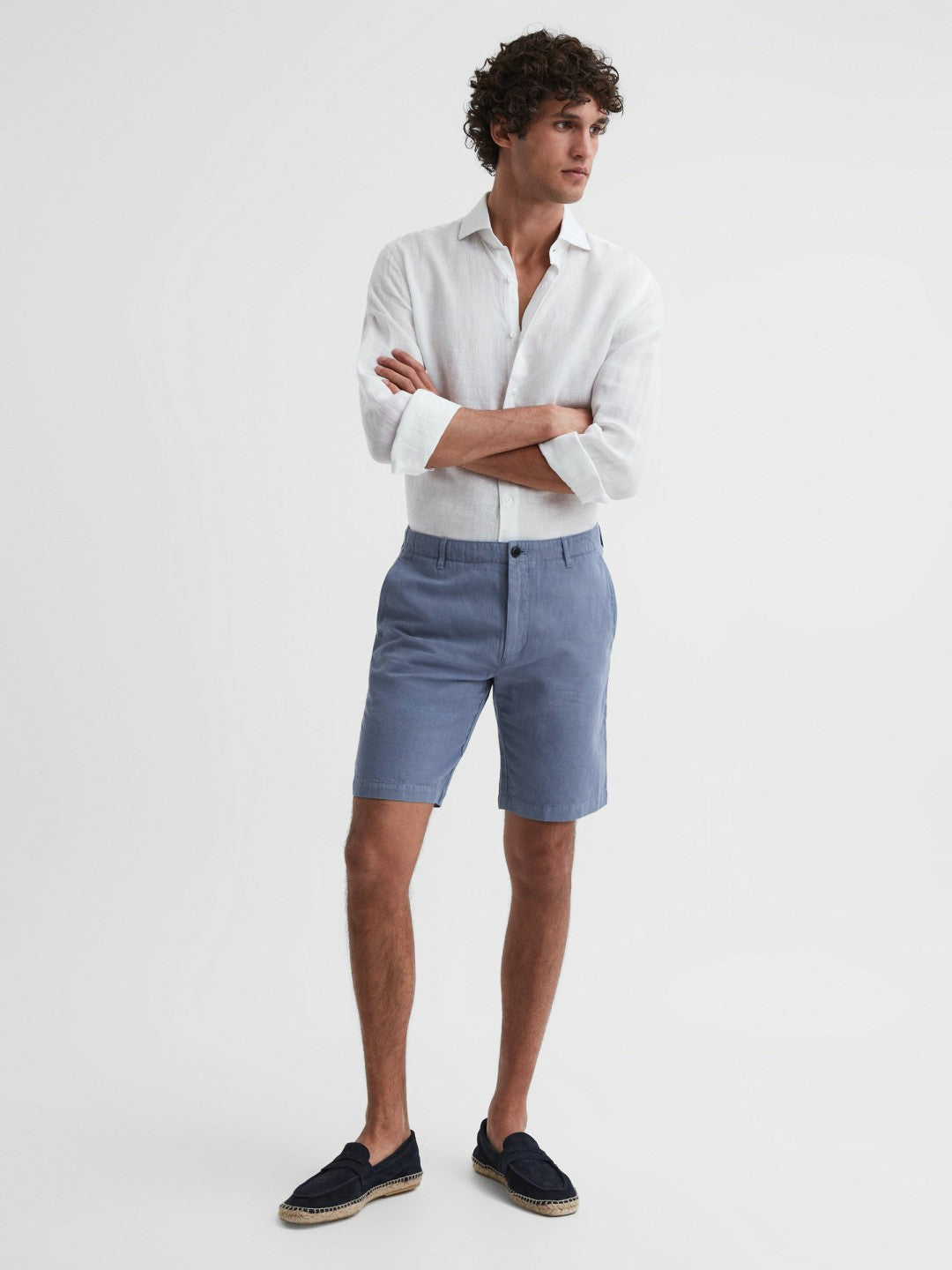 Reiss Cotton-Linen Blend Shorts in Airforce Blue