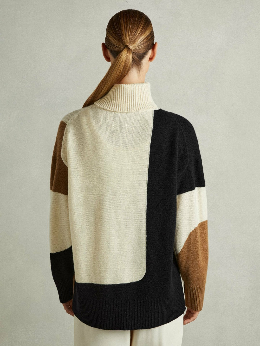Reiss Wool-Cashmere Colourblock-Intarsia Jumper in Cream/Brown