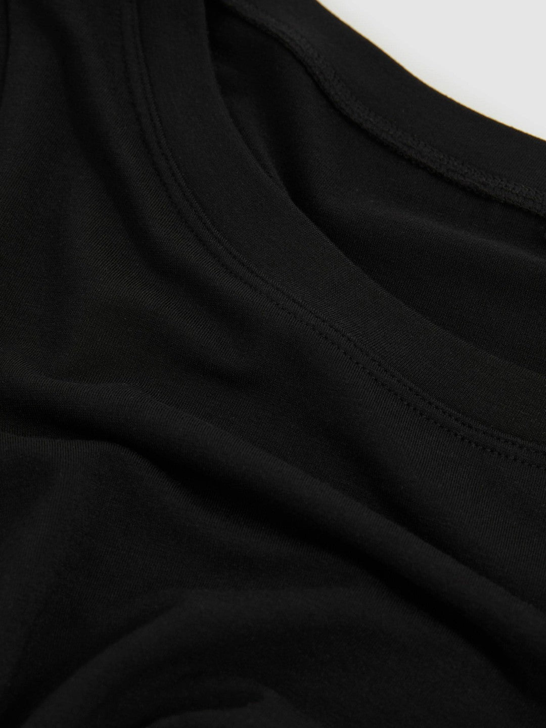 Reiss Short Sleeve T-Shirt in Black