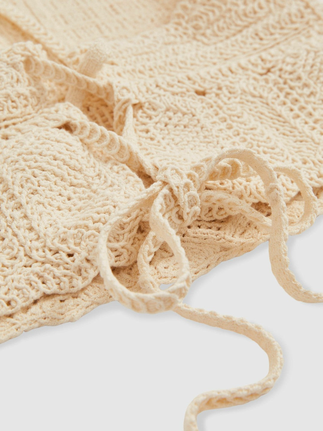 Reiss Cotton Crochet Tie-Back Cropped Top in Cream