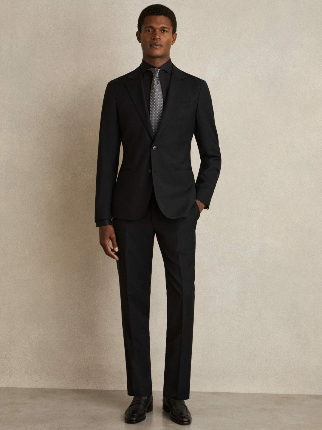 Reiss Slim Fit Slim-Fit Cotton Double-Cuff Shirt in Black