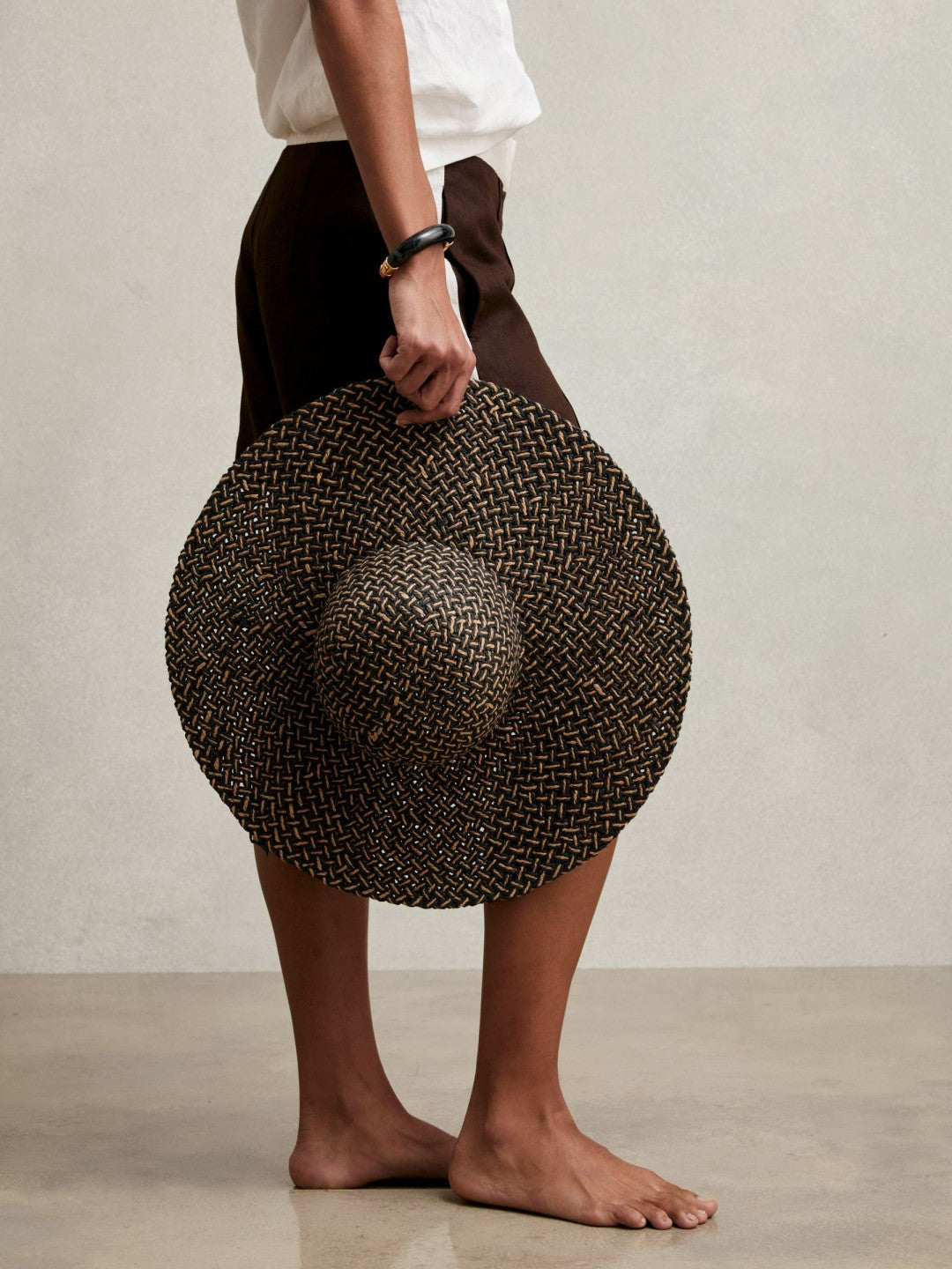 Reiss Straw Basket-Weave Sun Hat in Black/Natural