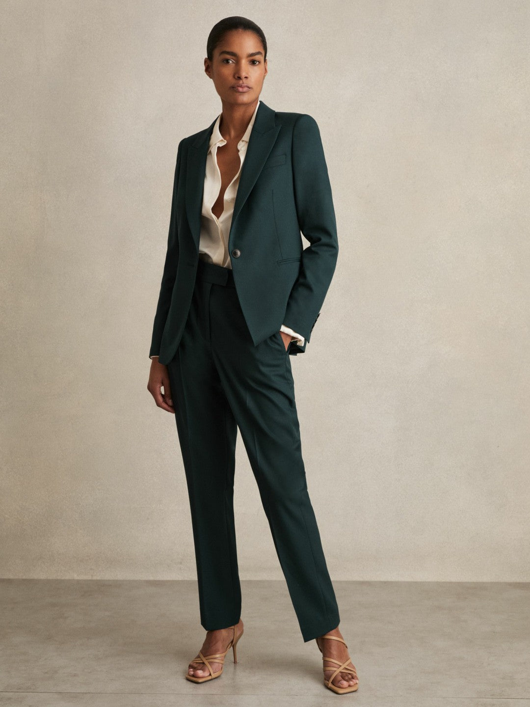 Reiss Petite Wool-Blend Slim-Fit Suit Trousers in Green