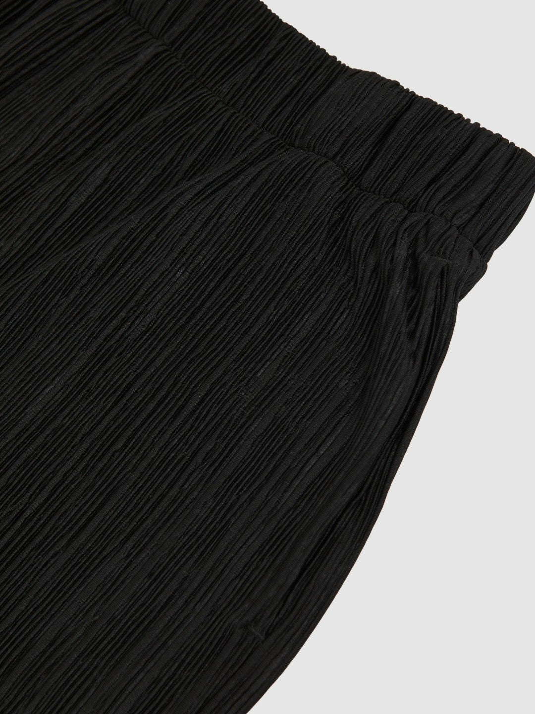 Reiss Plissé Wide Leg Trousers in Black
