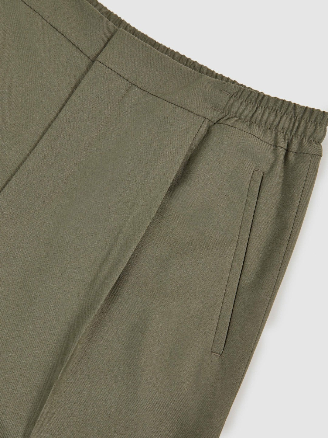 Reiss Relaxed-Fit Pleated Tapered Trousers in Sage