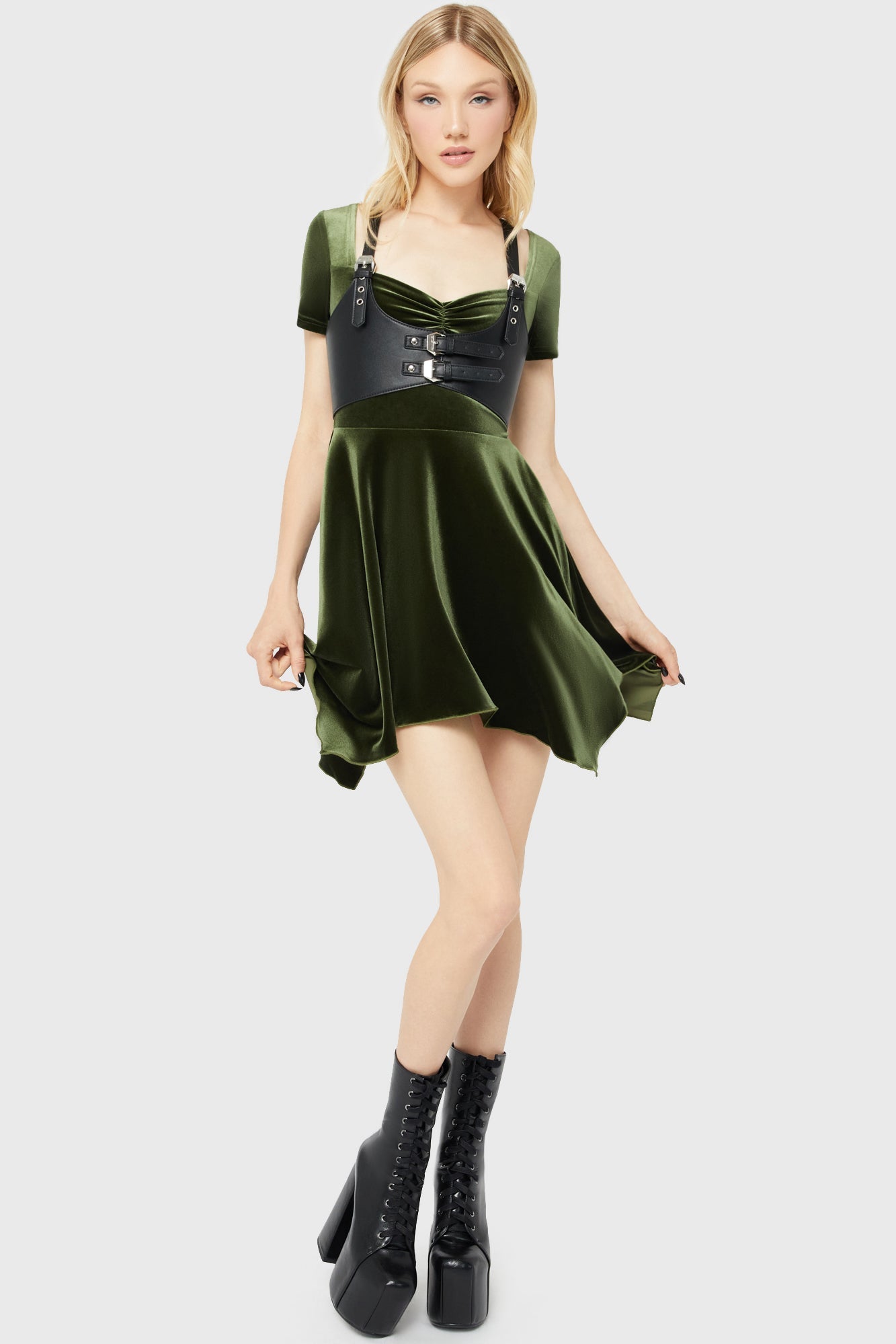 Auralift Dress Killstar / Womens