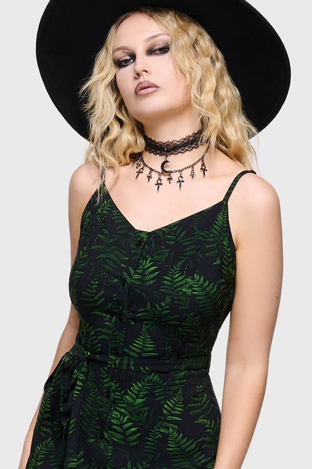 Cottage Chorus Maxi Dress [BLACK/GREEN] Killstar / Womens