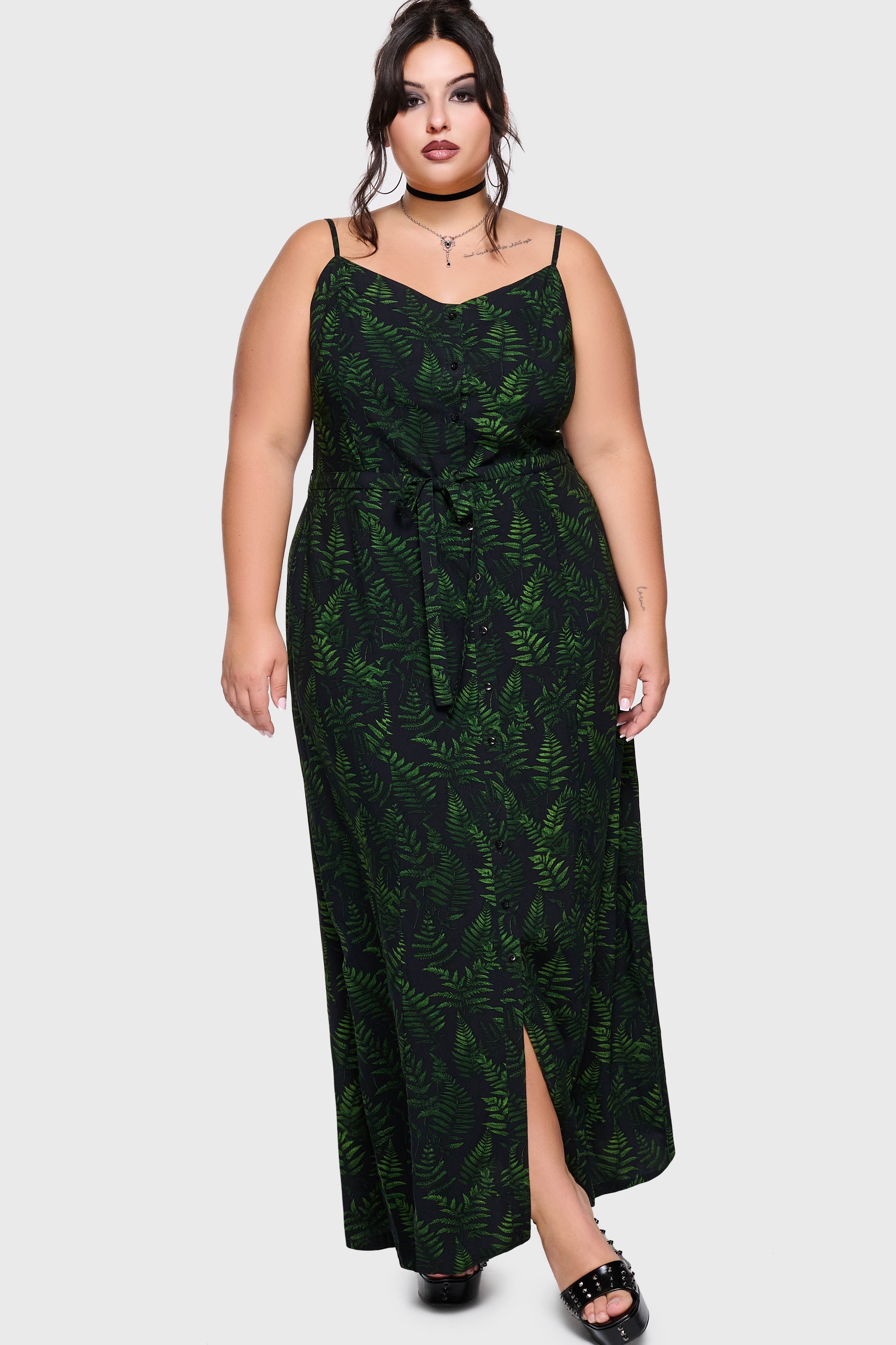 Cottage Chorus Maxi Dress [BLACK/GREEN] Killstar / Womens