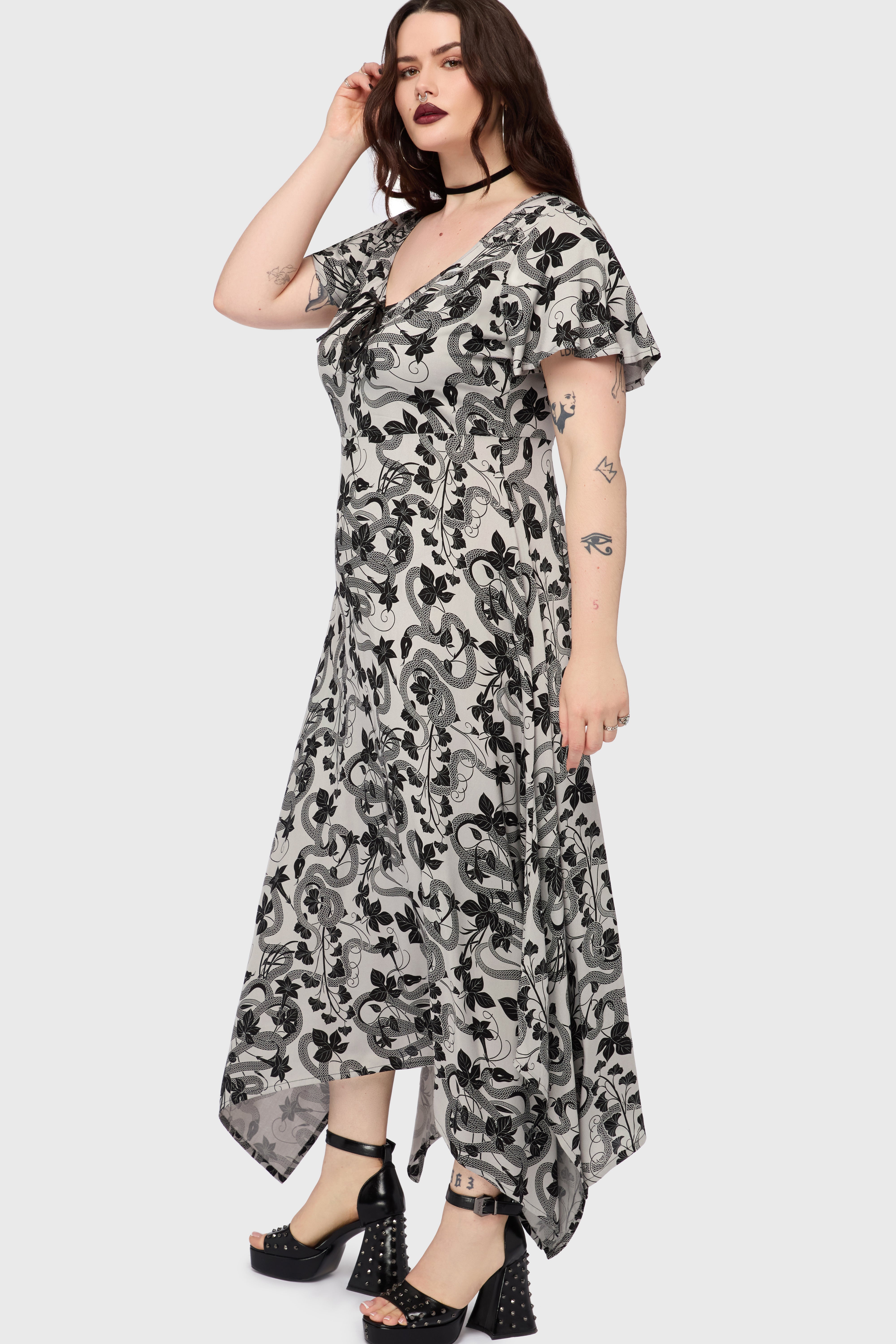 Venomous Rose Maxi Dress Killstar / Womens