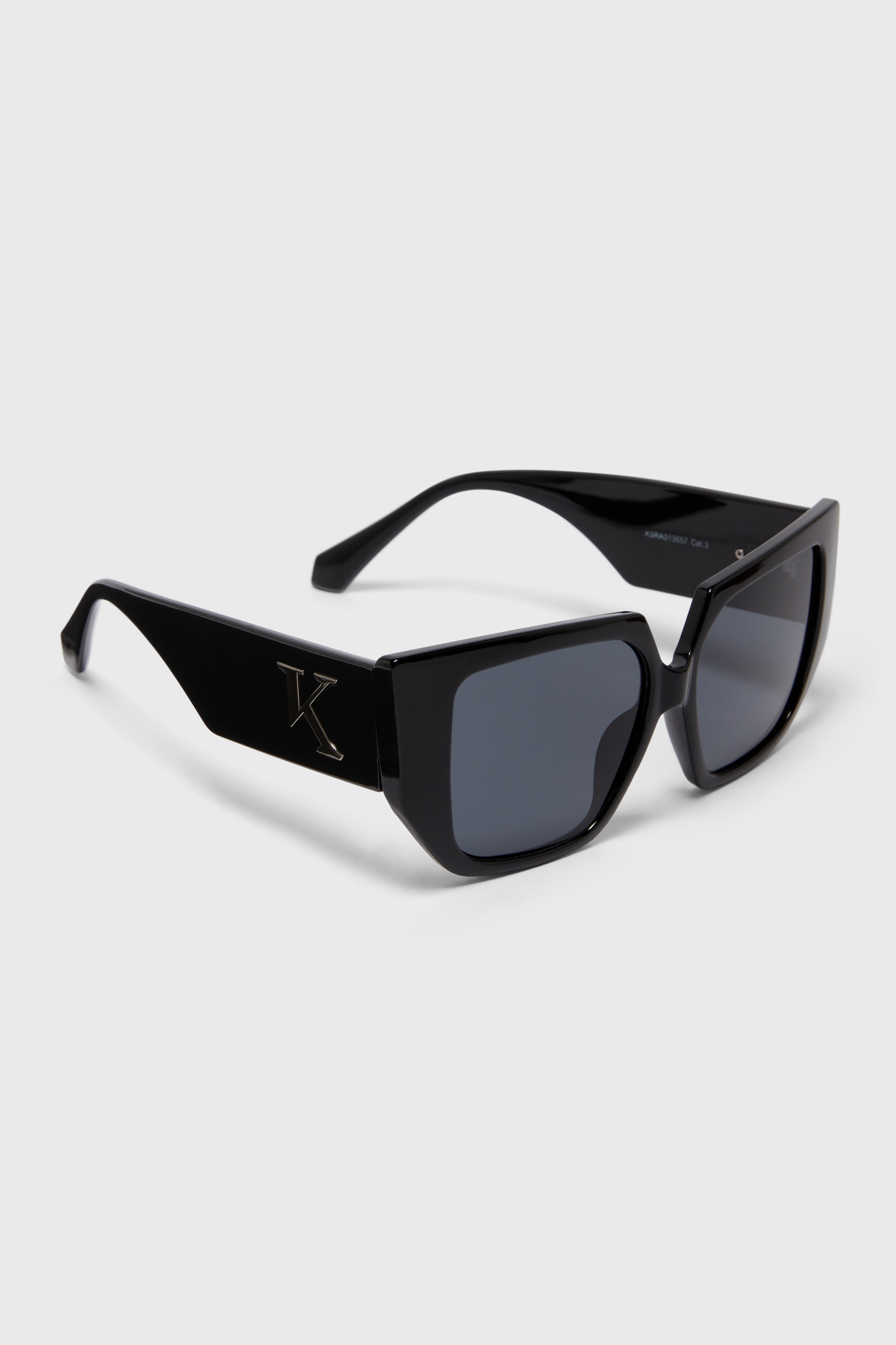 Vira Sunglasses Killstar / Womens