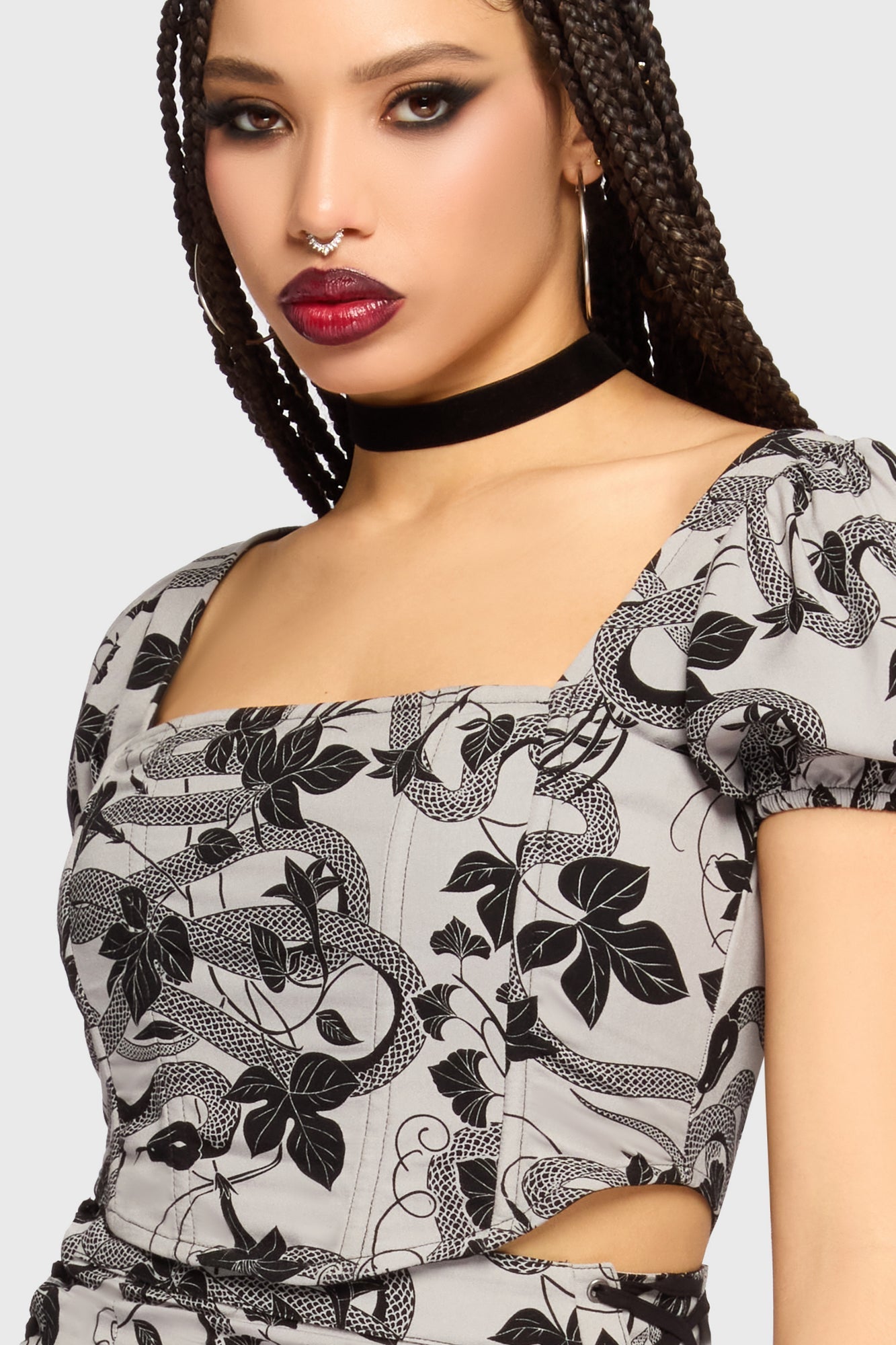 Venomous Rose Puffed Sleeve Corset Top Killstar / Womens