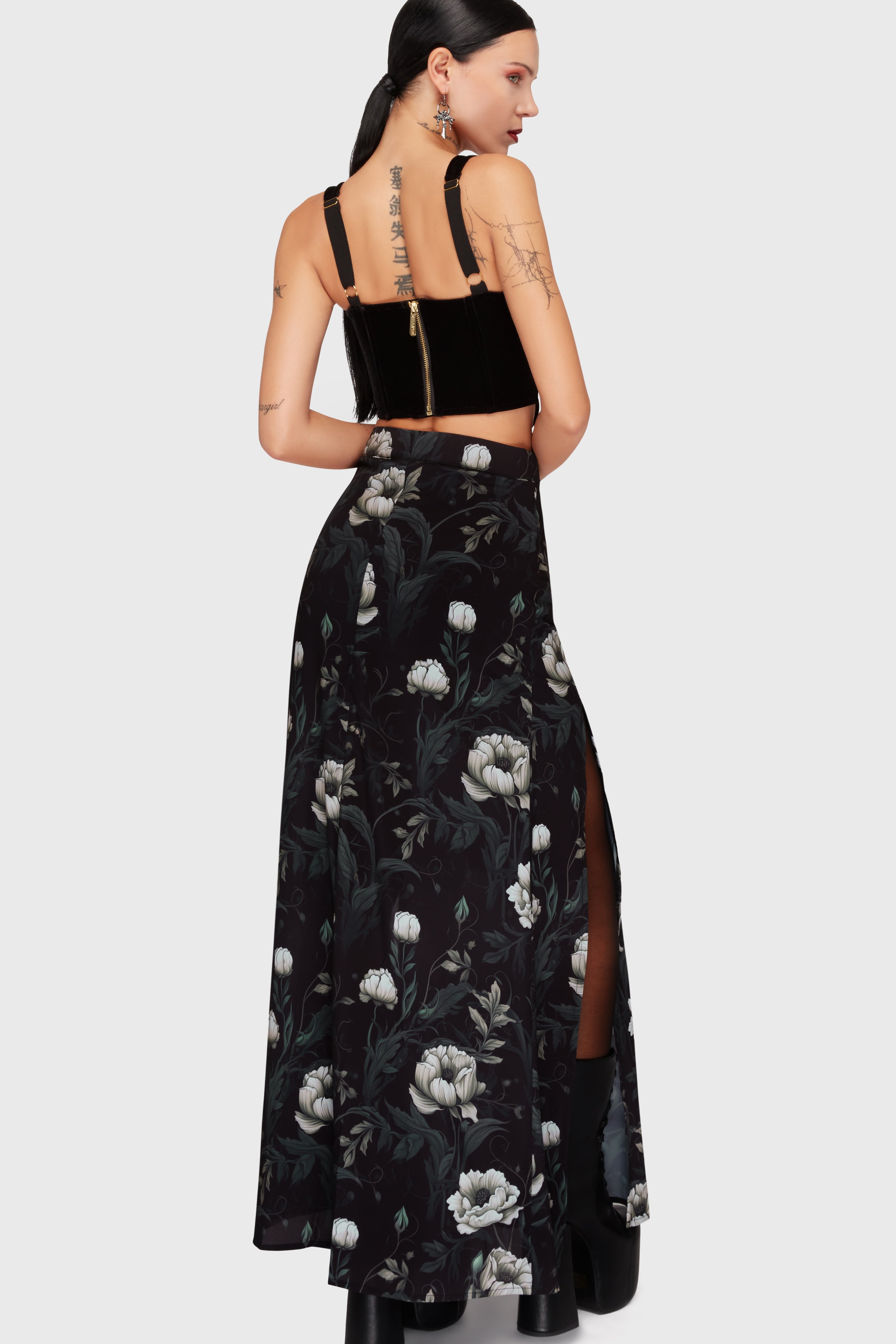 Ivory's Chorus Maxi Skirt Killstar / Womens