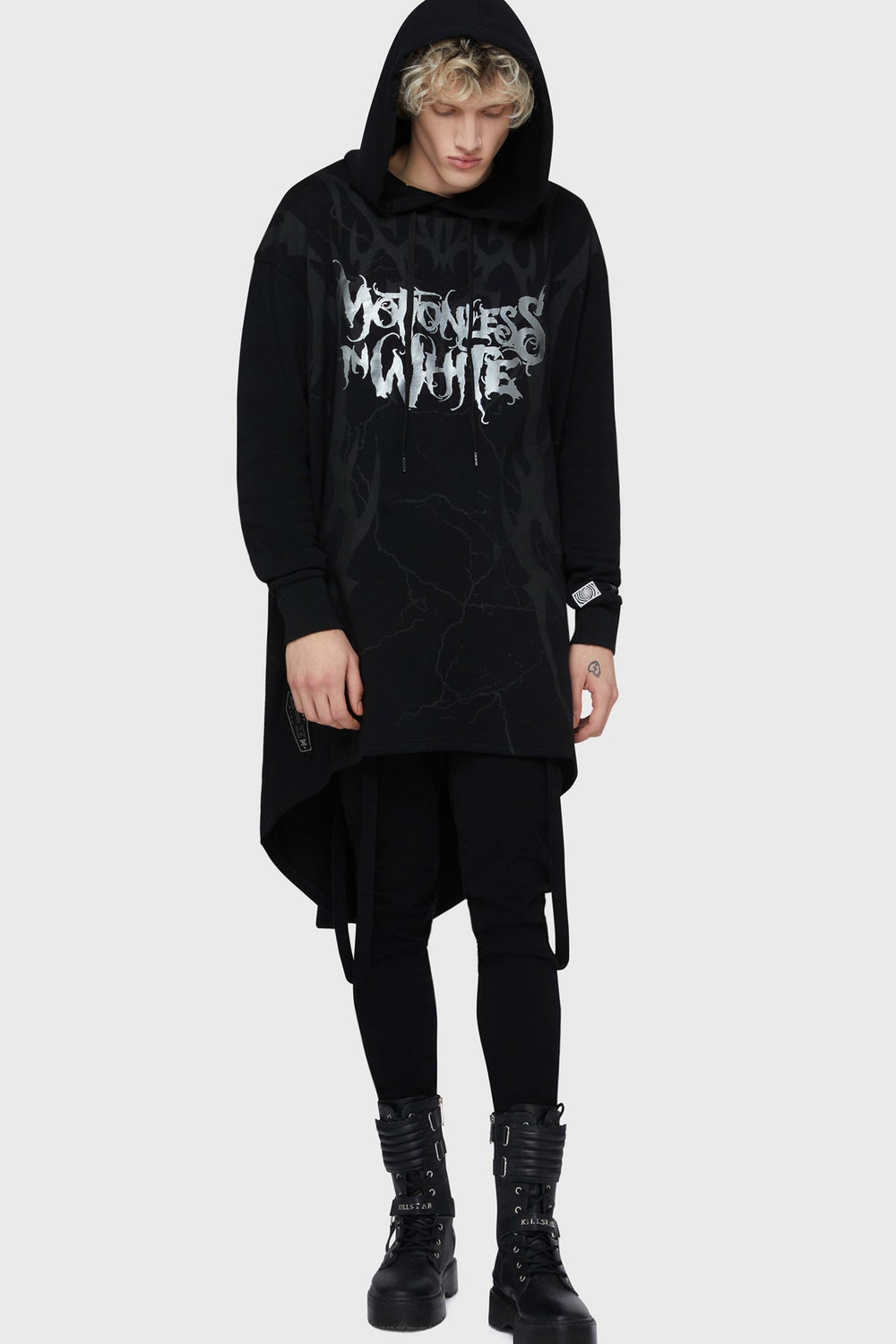 Pitch Black Evil Hooded Cloak Killstar / Mens