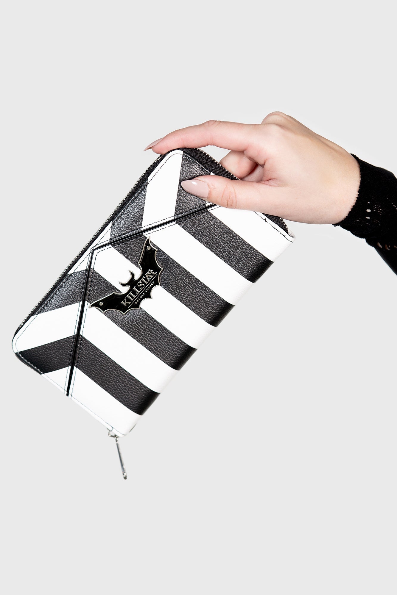 Never Trust The Living Wallet Killstar / Womens