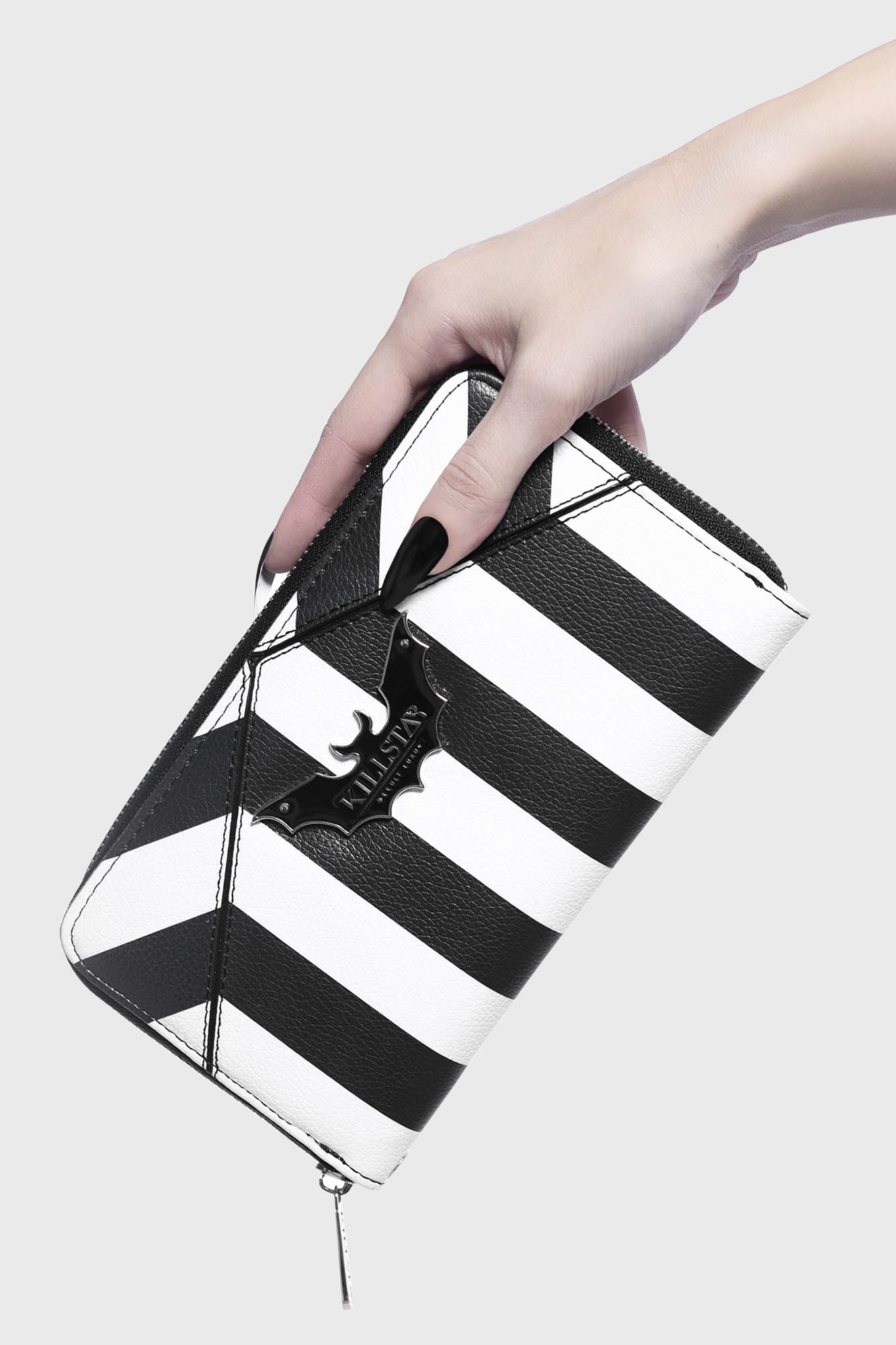 Never Trust The Living Wallet Killstar / Womens