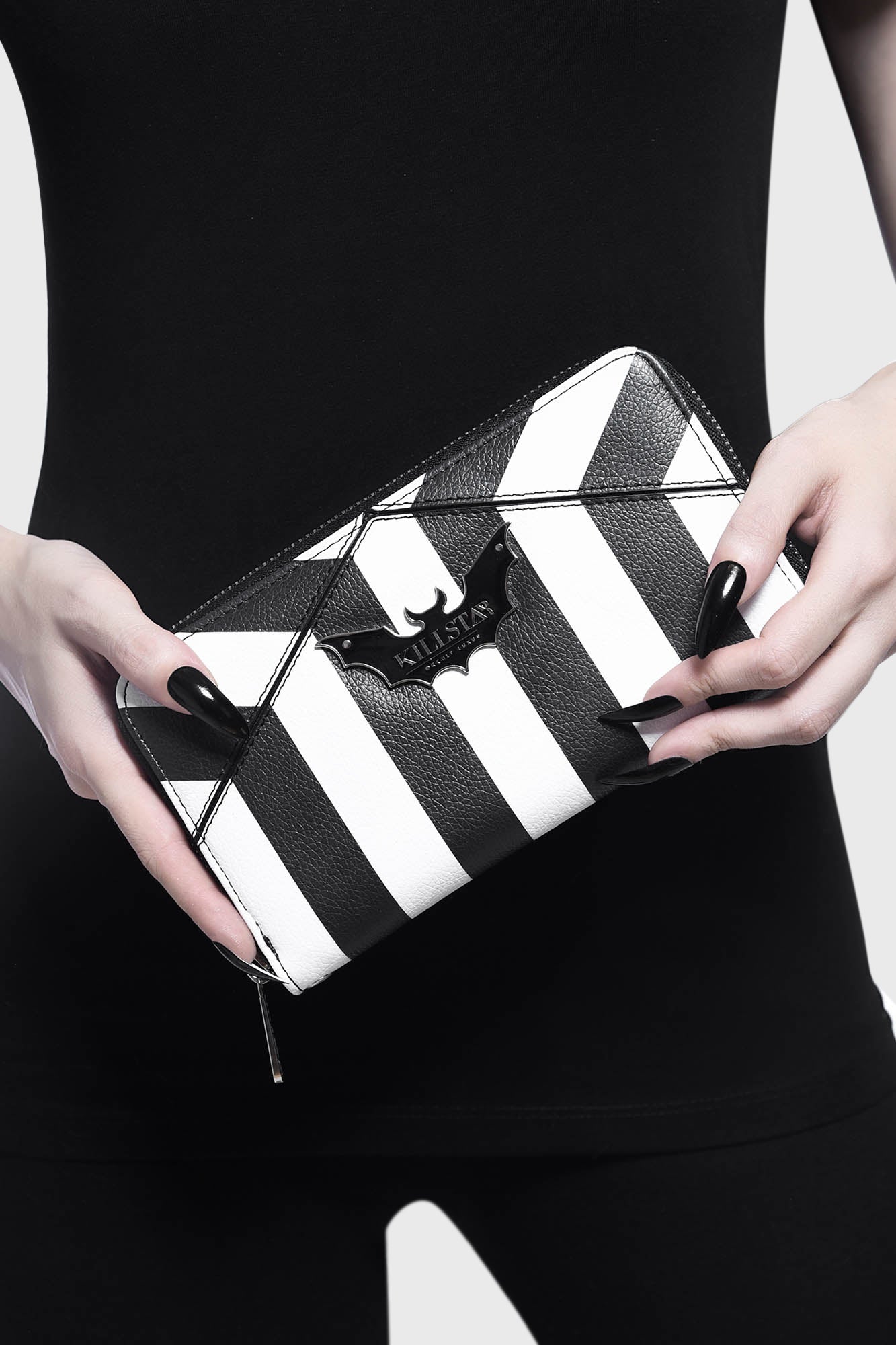 Never Trust The Living Wallet Killstar / Womens
