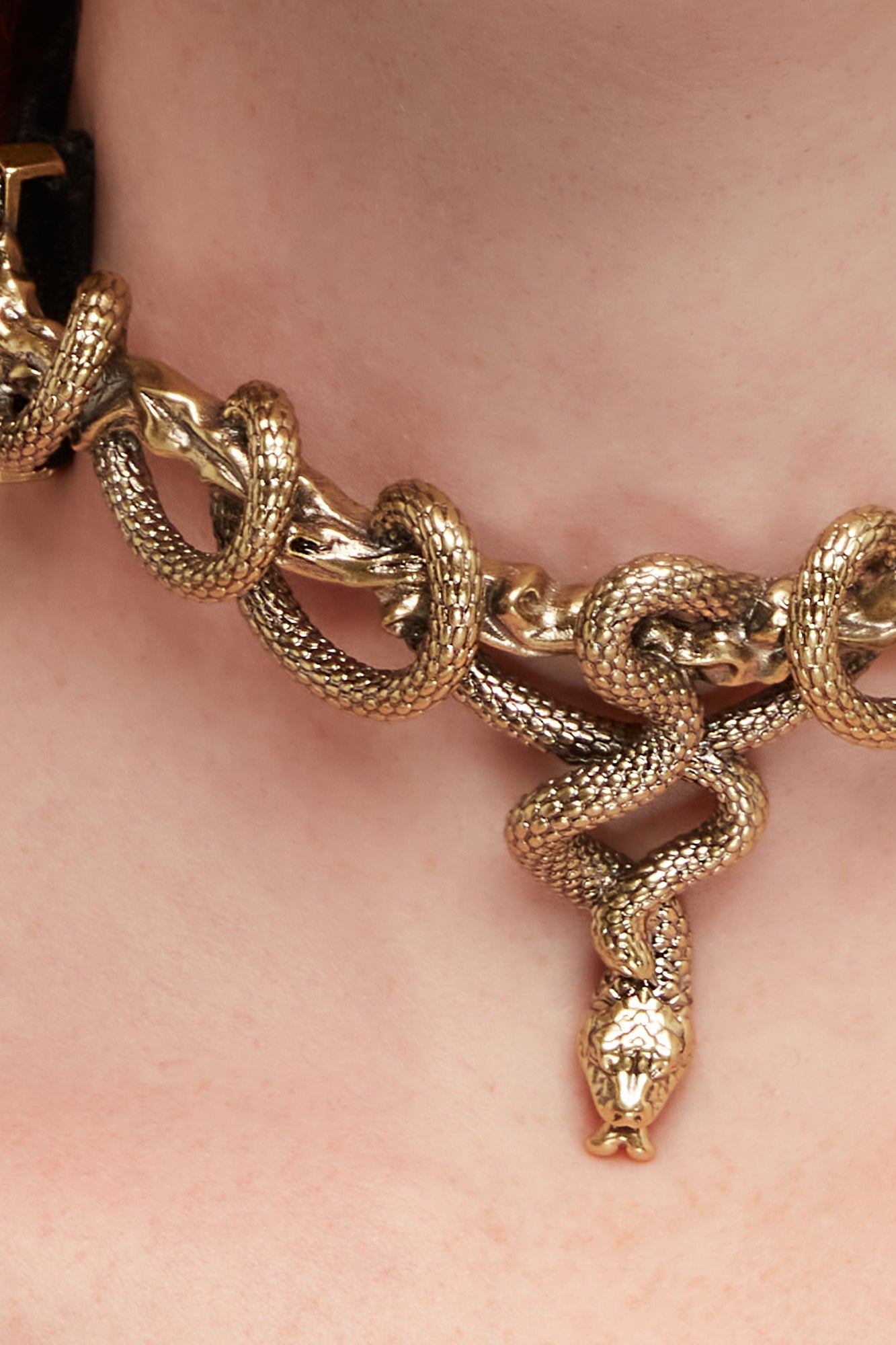 Deadly Coil Choker [Gold] Killstar / Womens