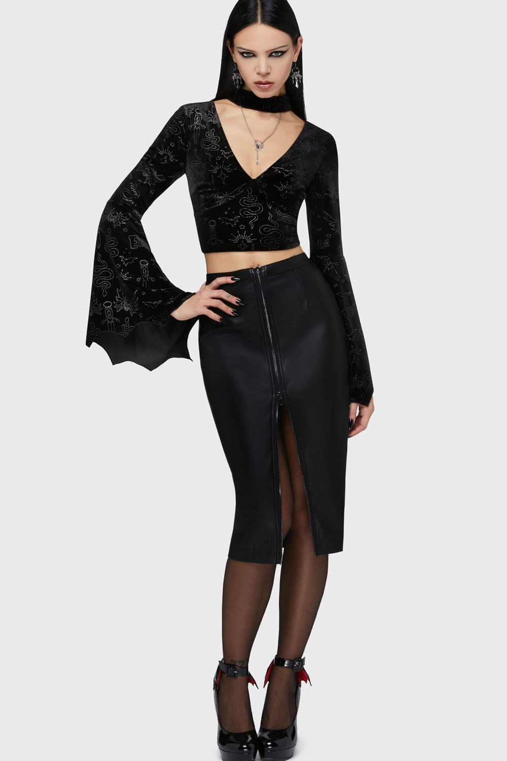 Yours Cruelly Bat Sleeve Top Killstar / Womens