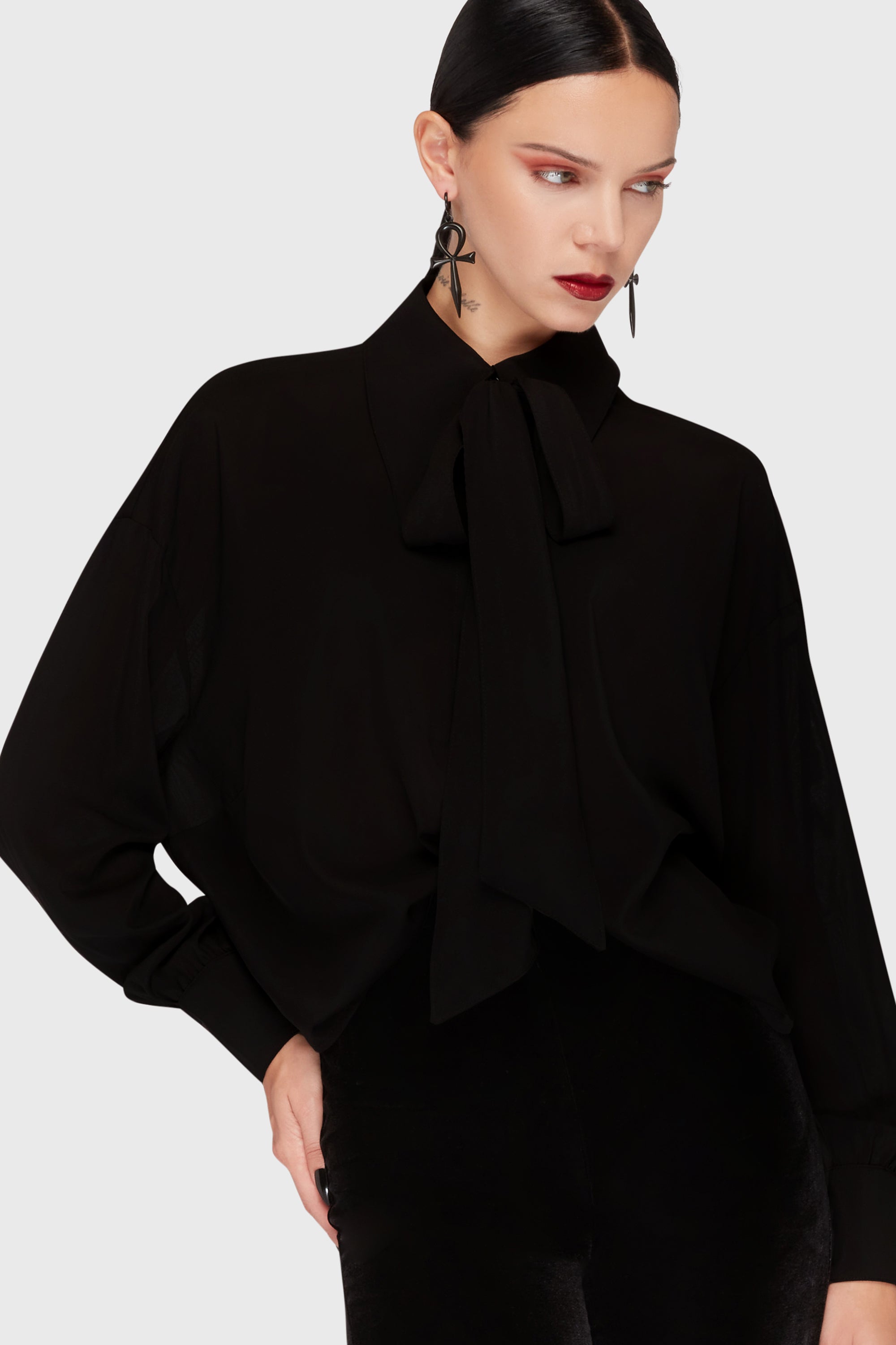 Ivory's Chorus Shirt Killstar / Womens