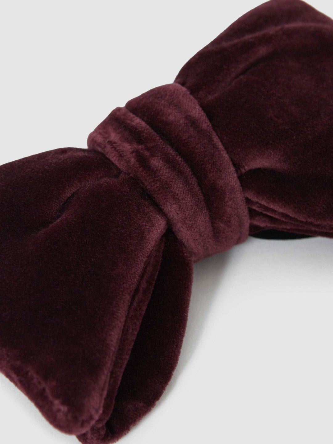 Reiss Velvet Bow Tie in Bordeaux