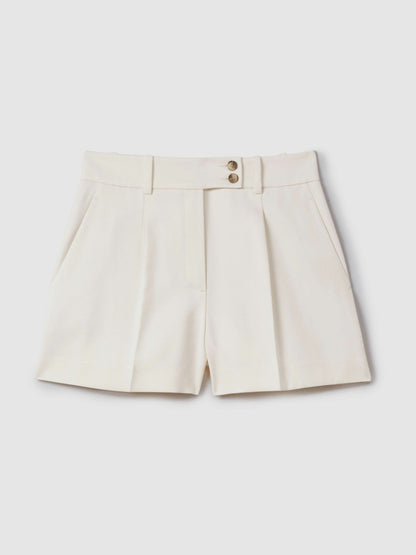 Reiss Front Pleat Tailored Shorts in Cream