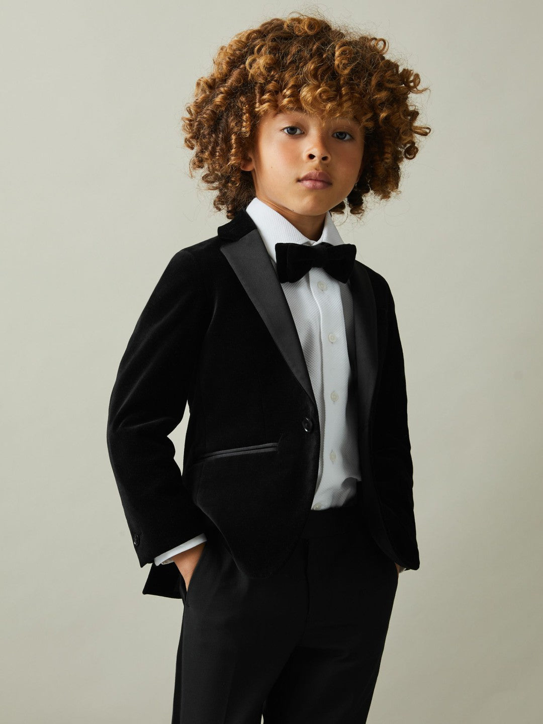 Reiss 3-9 yrs Single Breasted Velvet Blazer in Black