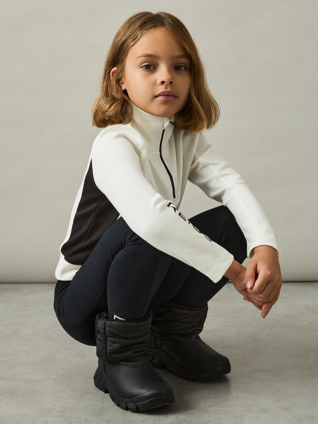 Reiss 13-14 yrs Funnel-Neck Base-Layer Top in White/Black