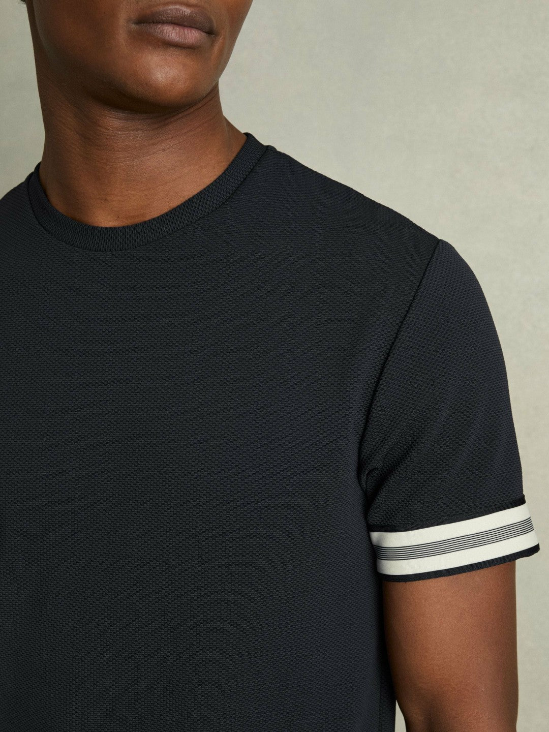 Reiss Tape-Cuff Textured T-Shirt in Navy