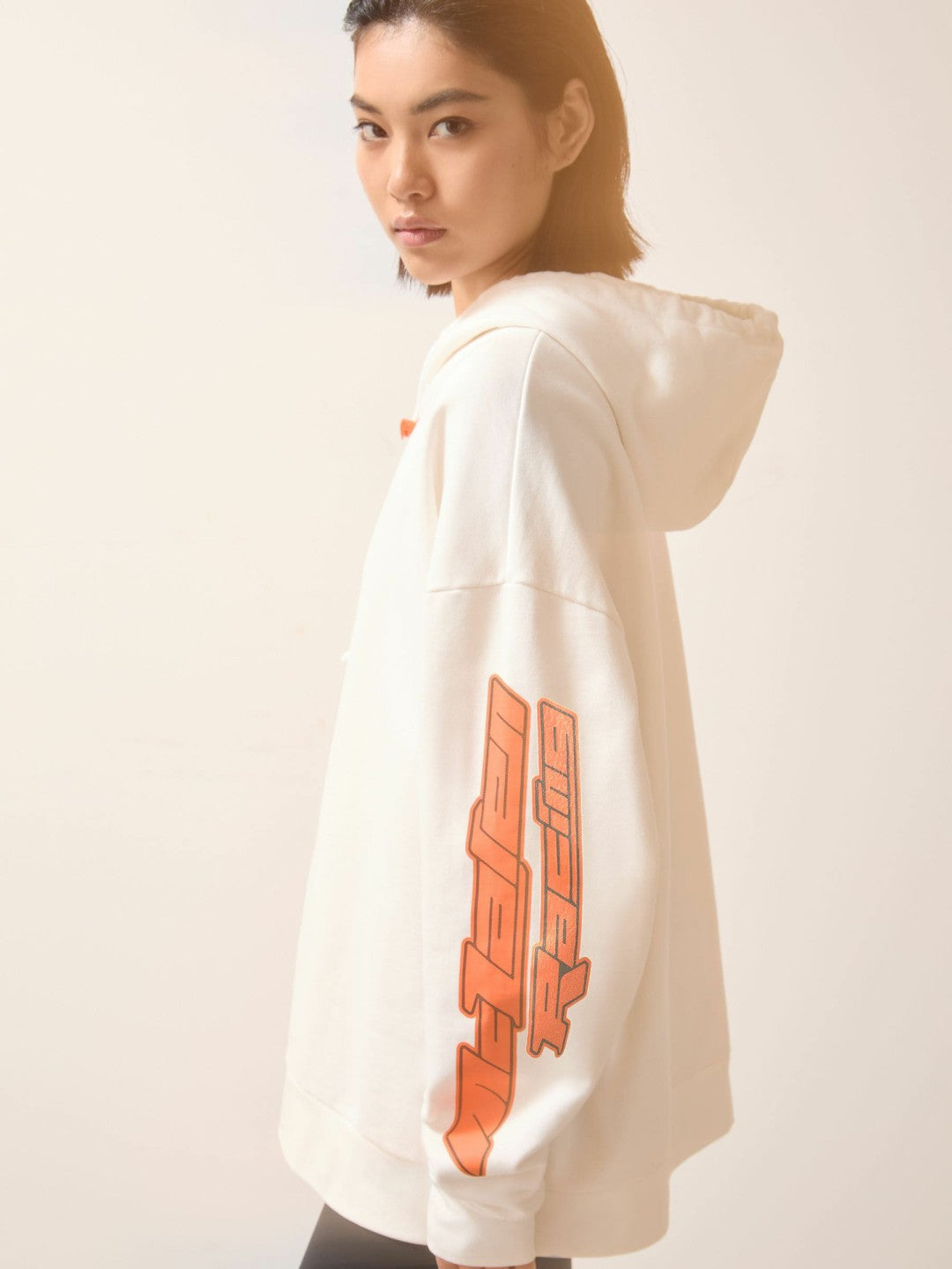 Reiss McLaren F1 Team Oversize Toggle Hoodie Unisex Fit in White