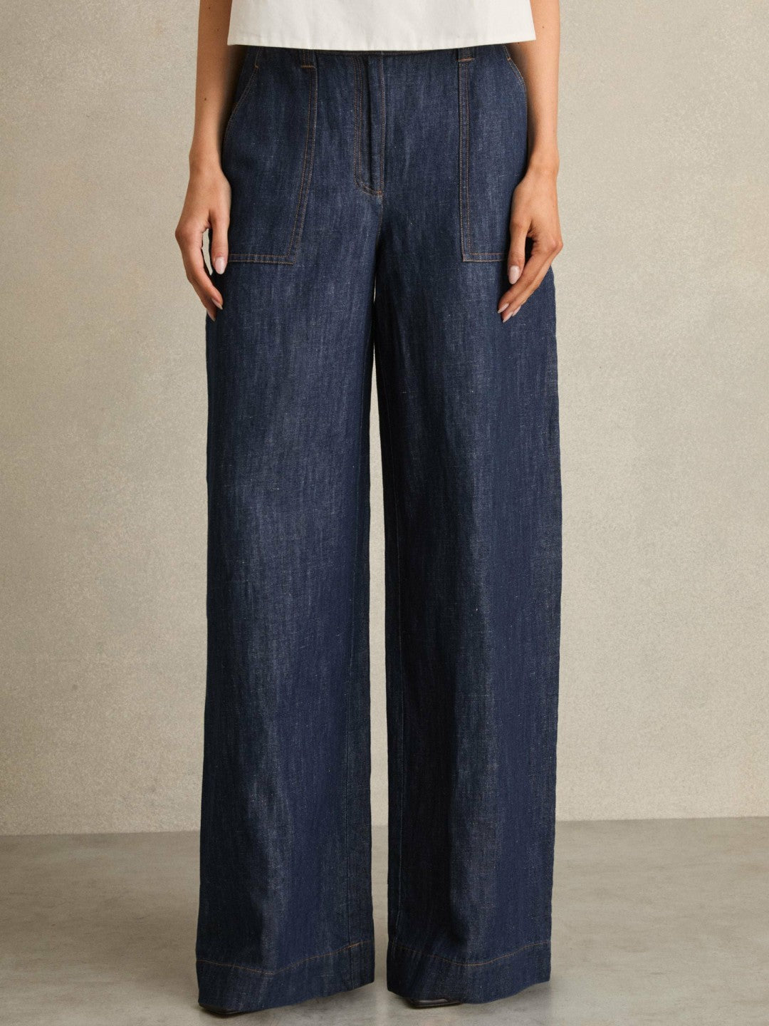 Reiss Petite Linen Wide Leg Trousers in Indigo
