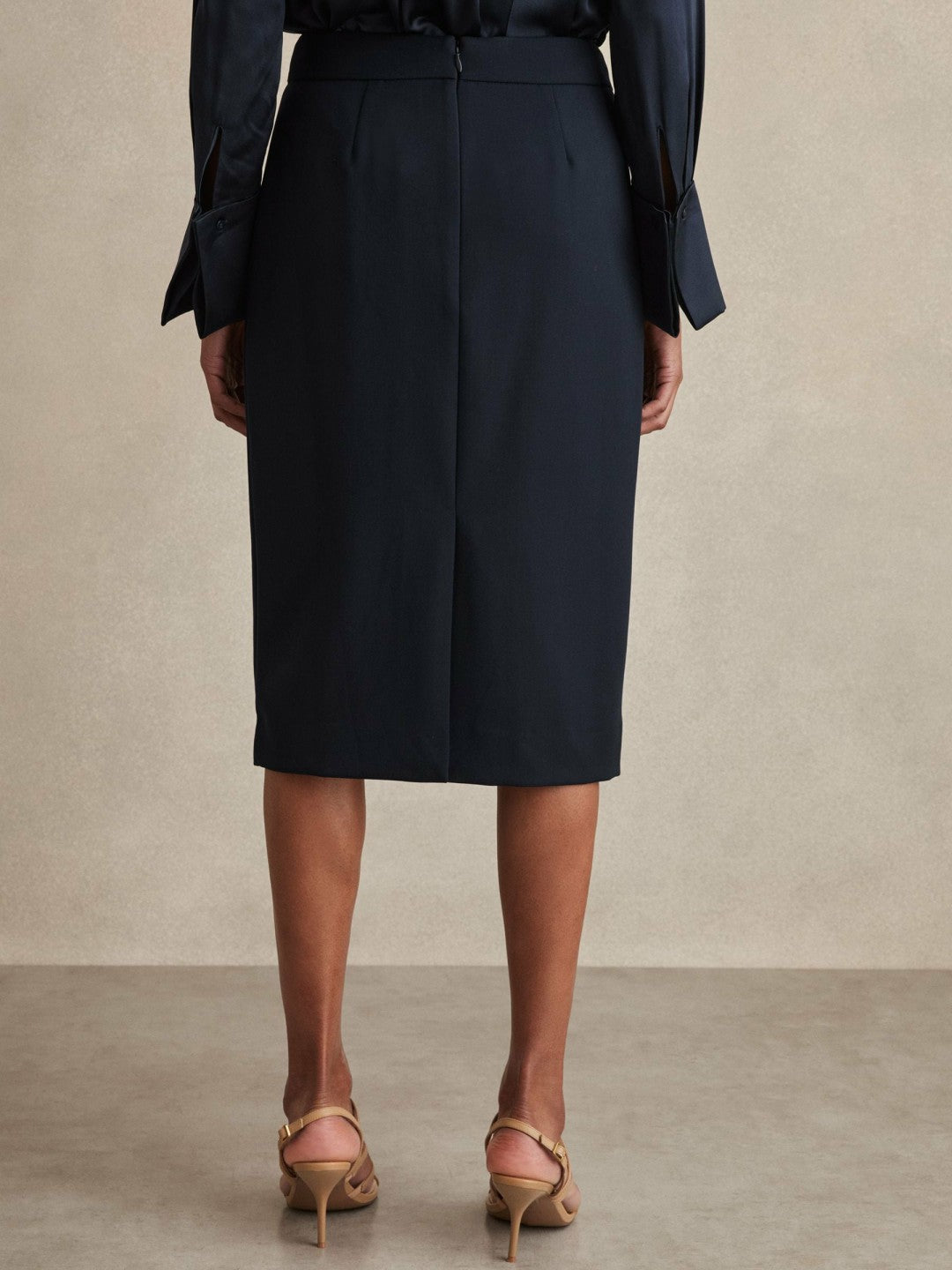 Reiss Tailored Midi Suit Skirt in Navy