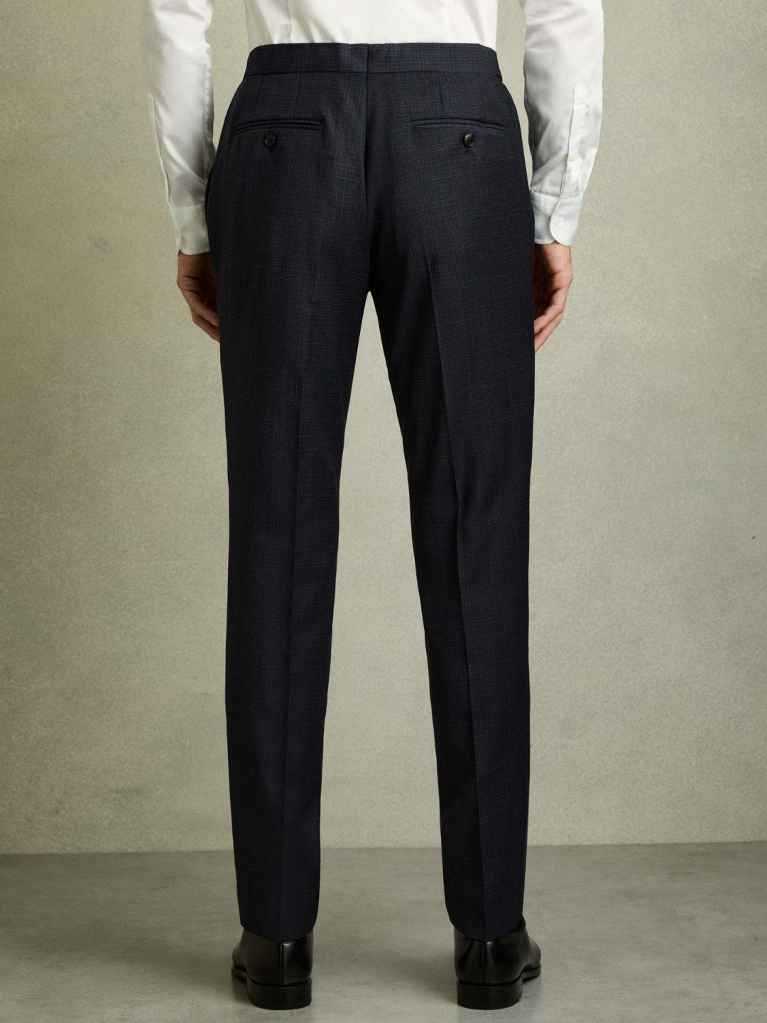 Reiss Slim-Fit Wool-Blend Textured Tailored Trousers in Navy