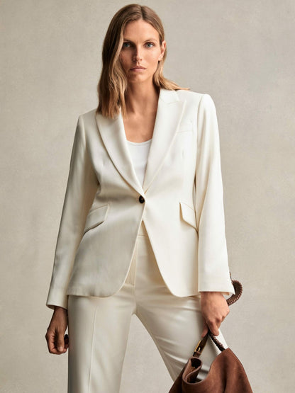 Reiss Petite Single-Breasted Peak-Lapel Tailored Blazer in Cream