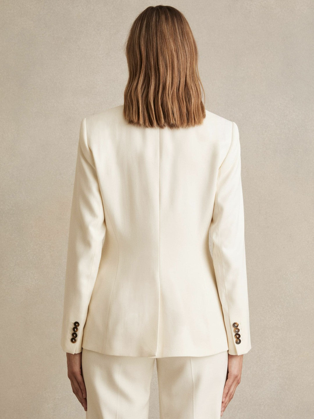 Reiss Petite Single-Breasted Peak-Lapel Tailored Blazer in Cream