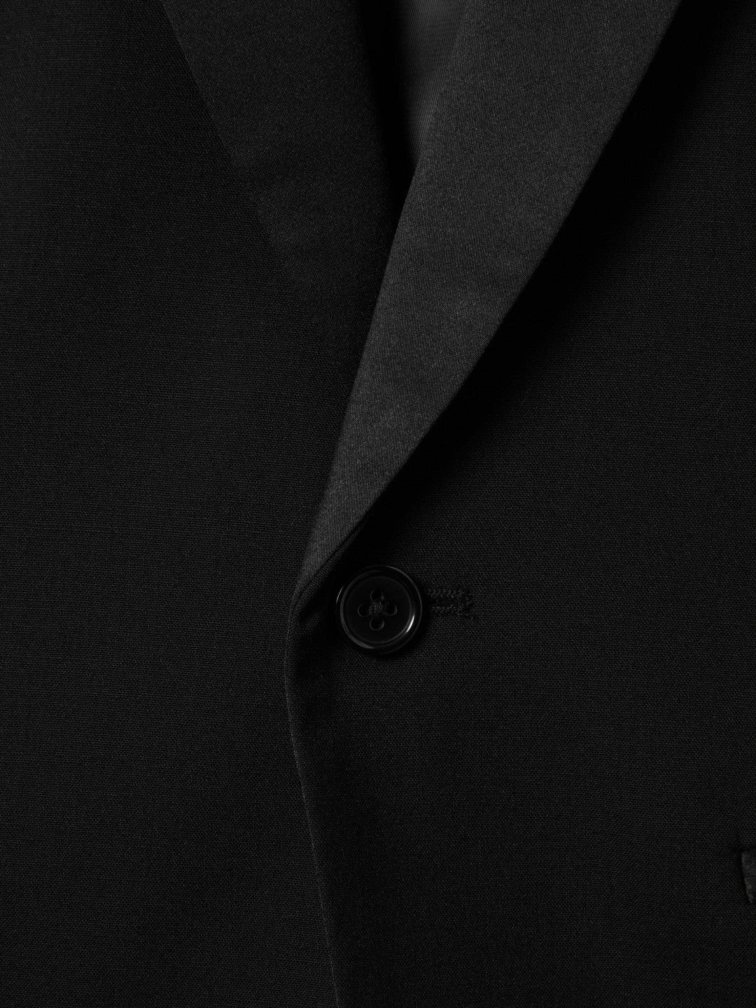Reiss Wool-Blend Double-Breasted Tuxedo Jacket in Black