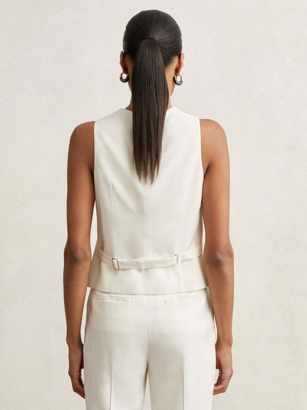 Reiss Single Breasted Tailored Waistcoat in Cream