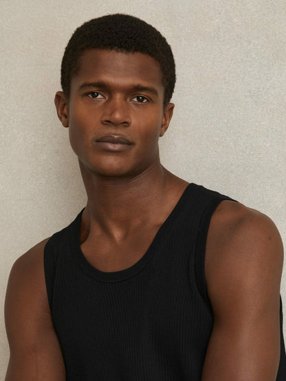Reiss Textured Crew Neck Ribbed Vest in Black