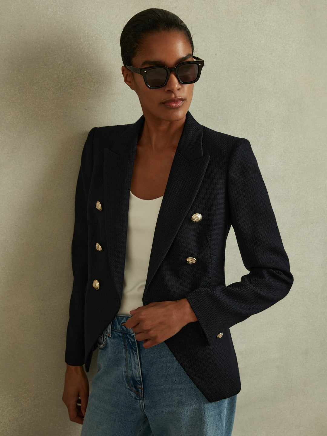 Reiss Petite Tailored Fit Textured Double Breasted Blazer in Navy