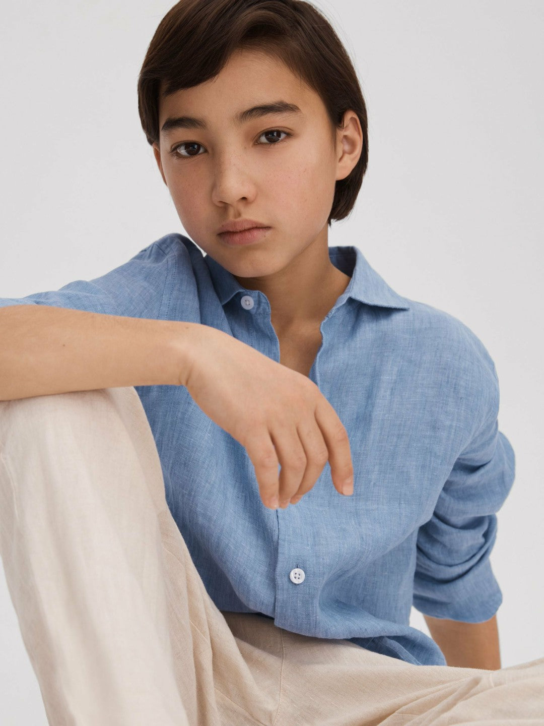 Reiss 9-13 yrs Linen Cutaway Collar Shirt in Sky Blue