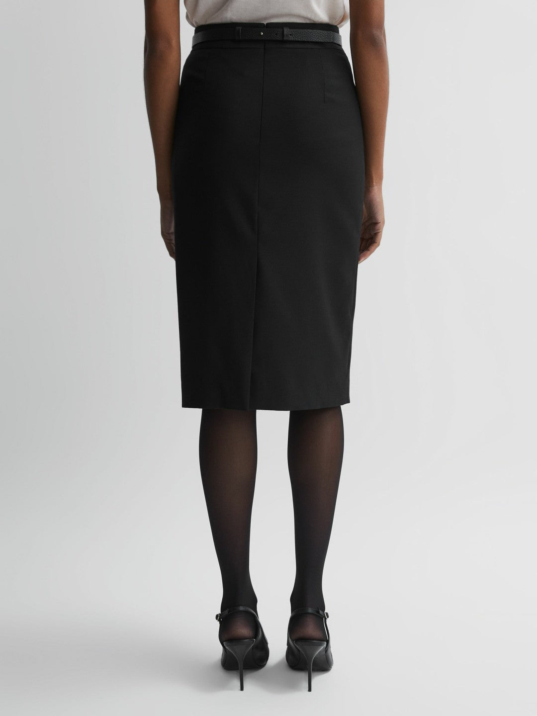Reiss Petite Tailored Pencil Skirt in Black