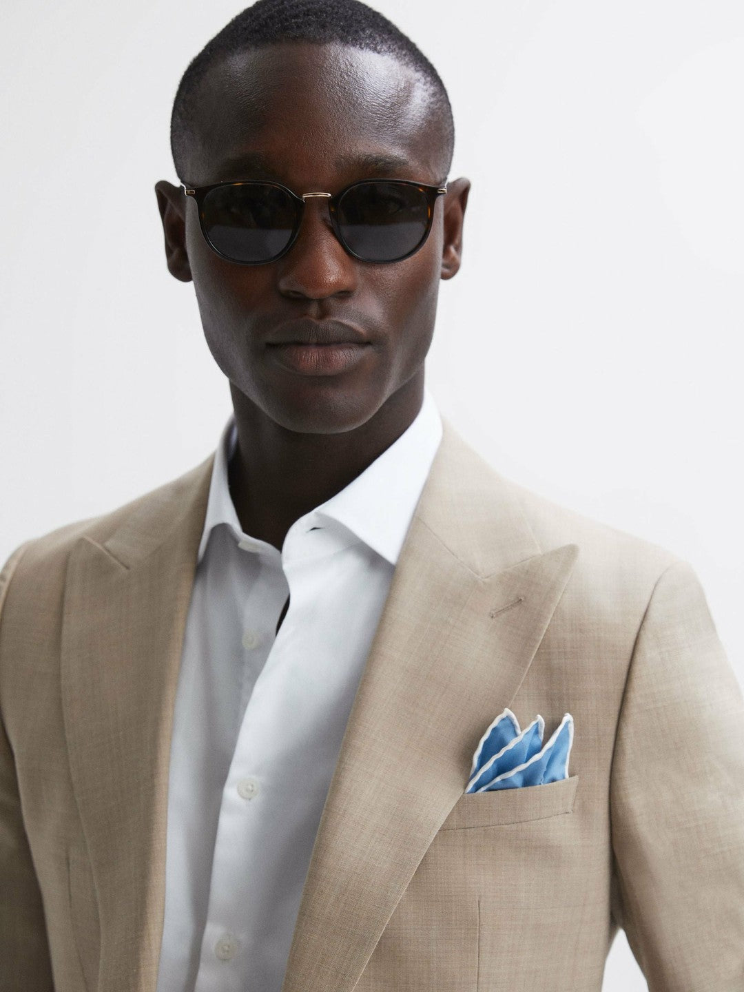 Reiss Plain Silk Pocket Square in Soft Blue