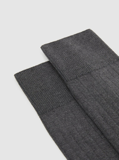 Reiss Ribbed Socks in Charcoal