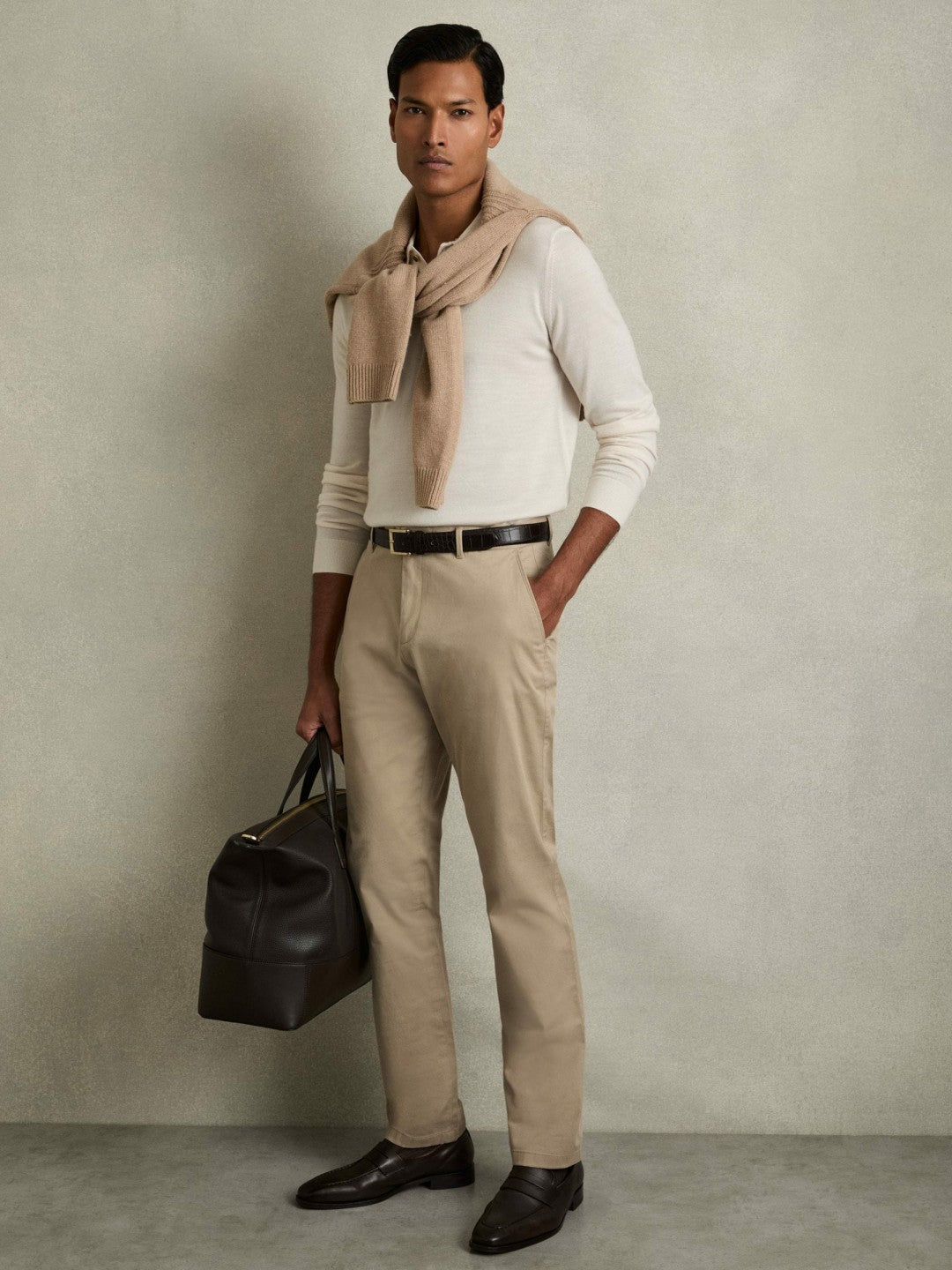 Reiss Slim Fit Washed Cotton Blend Chinos in Stone