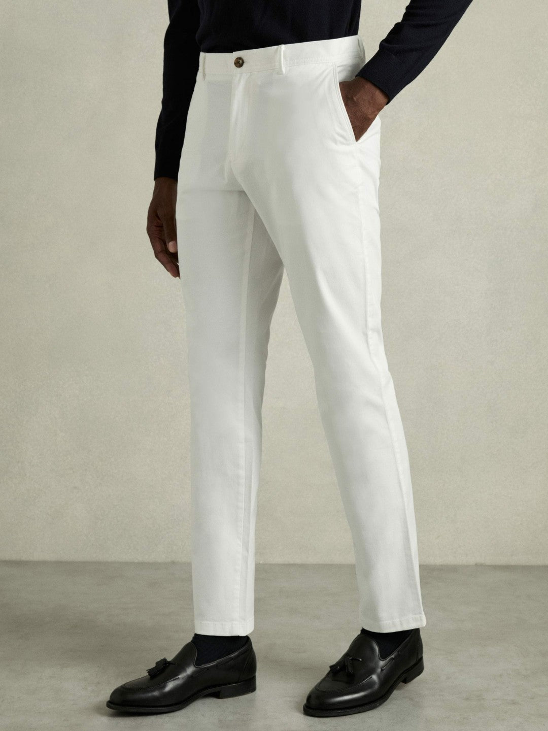Reiss Slim Fit Washed Cotton Blend Chinos in White