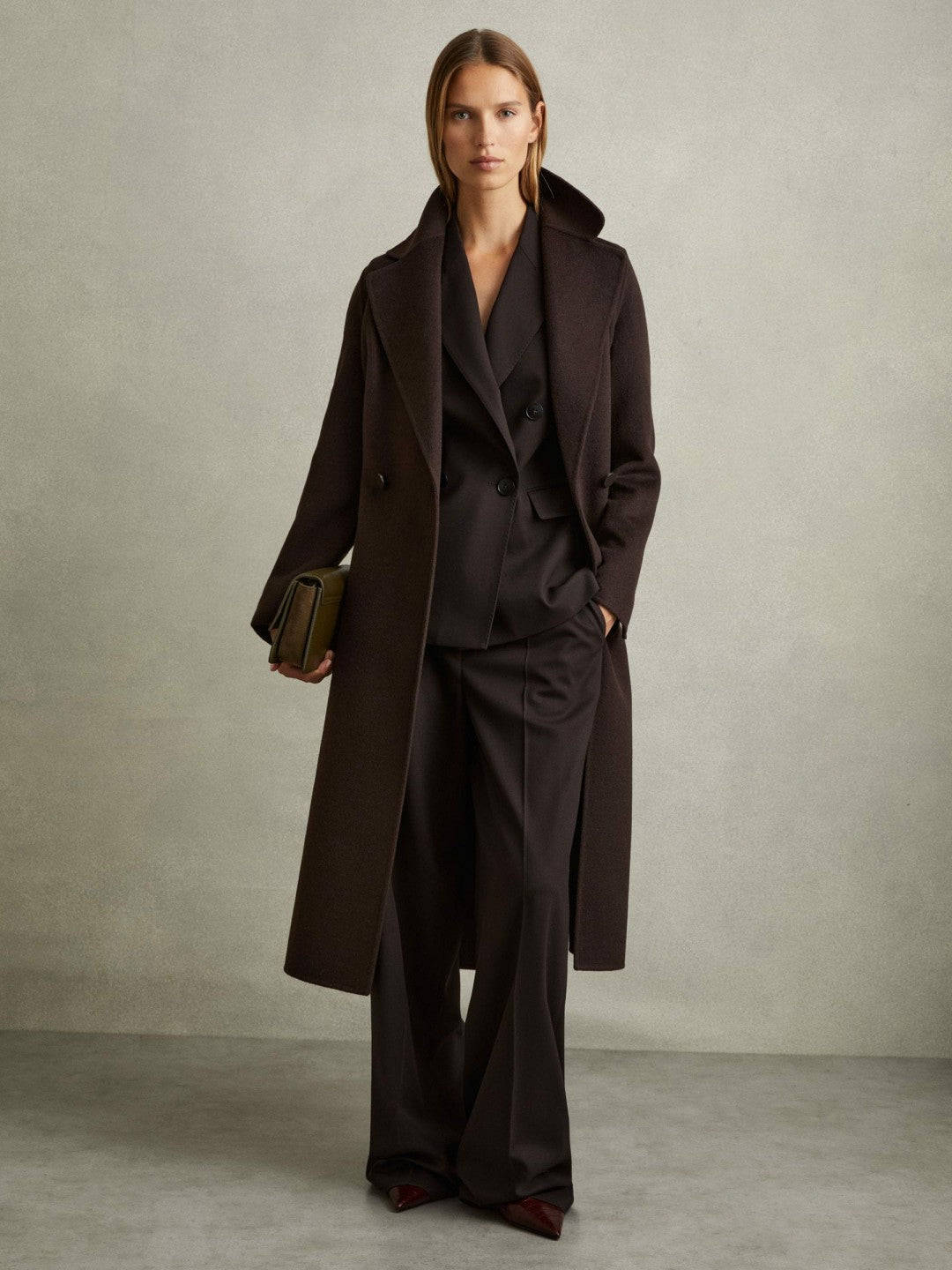 Reiss Petite Wool Blend Double Breasted Blindseam Coat in Chocolate