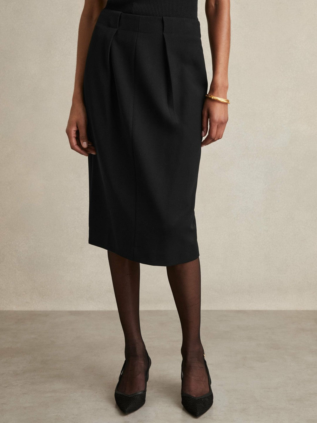Reiss Petite Tailored Midi Suit Skirt in Black