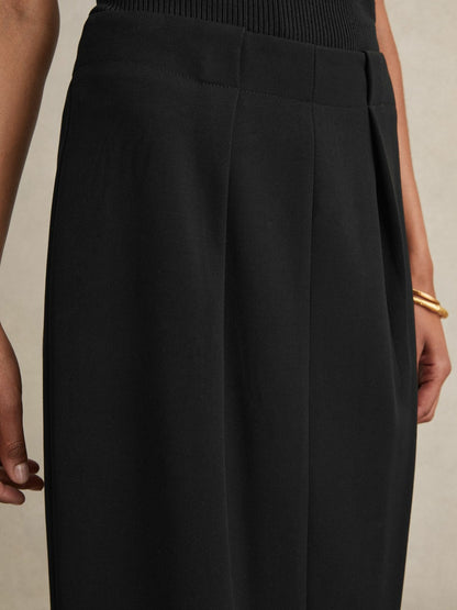 Reiss Petite Tailored Midi Suit Skirt in Black