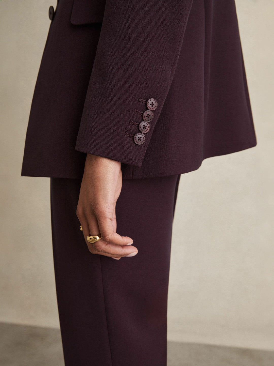 Reiss Petite Tailored Single Breasted Suit Blazer in Berry